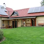 Tanecek - Maly U Rodinneho Domu Apartman Stvolínky