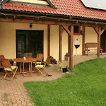Tanecek - Maly U Rodinneho Domu Apartman *