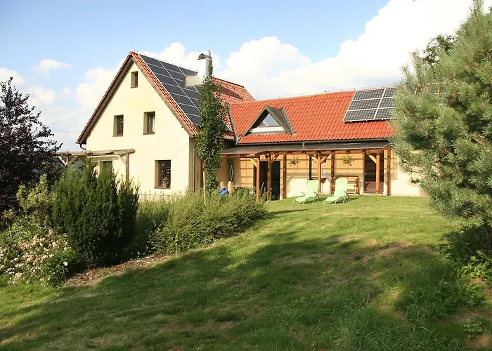 Apartmán Taneček - Malý U Rodinného Domu