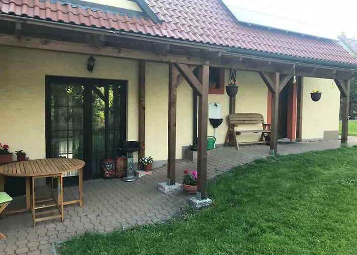 Apartmán Taneček - Malý U Rodinného Domu *